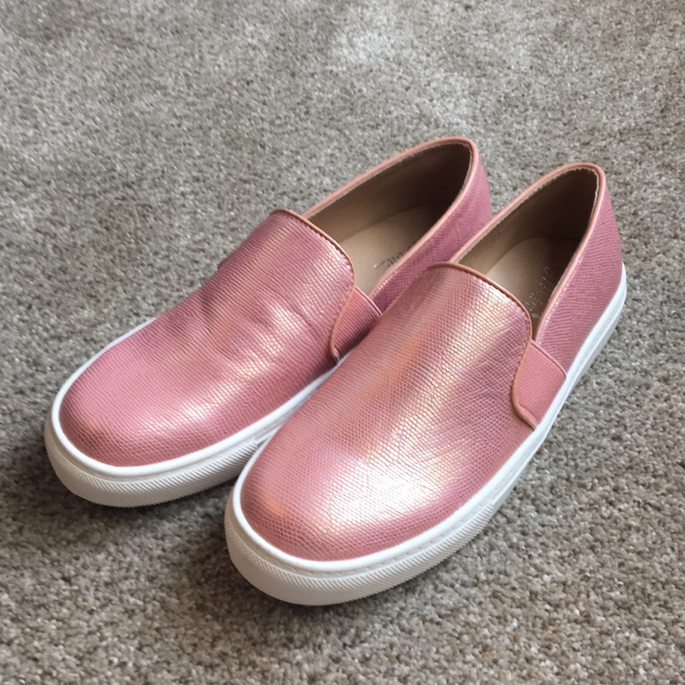Rose gold metallic slip-ons